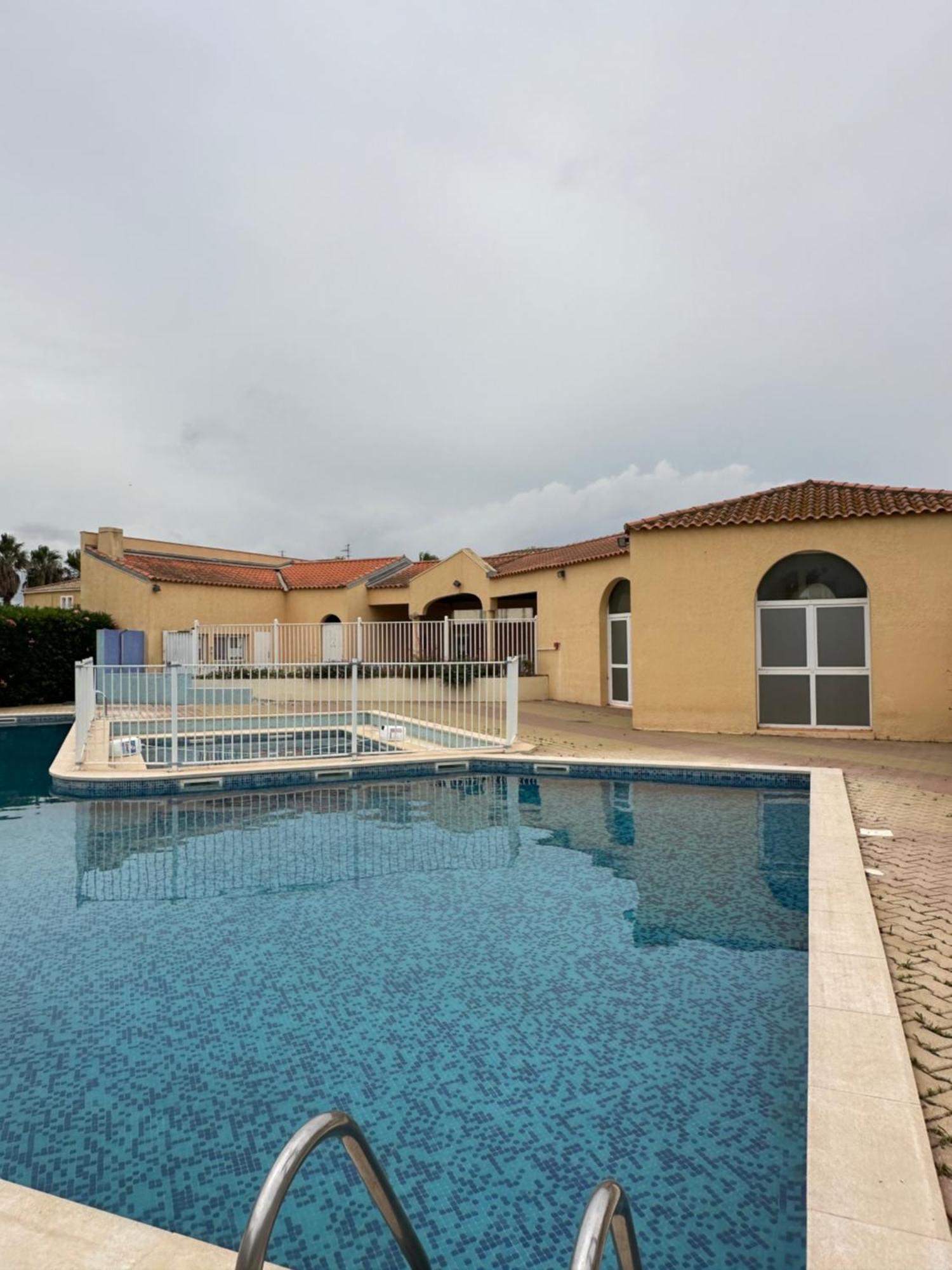 T2 Rdc A Canet En Roussillon Europa 4 Pers ,Piscine,Clim, Tennis, Parking Exterior photo
